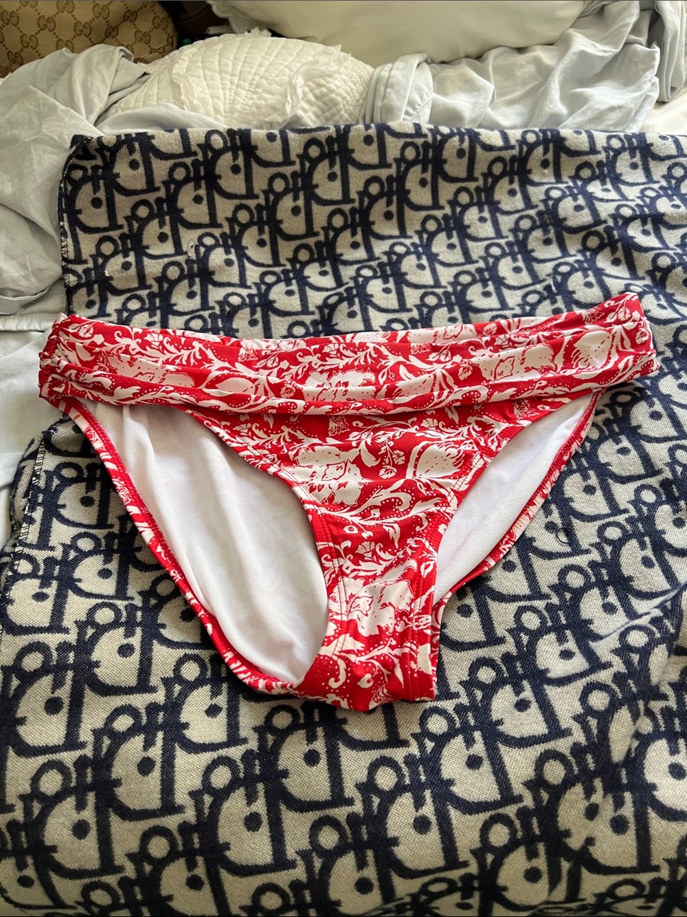 Kenneth Cole Red and White Floral Bikini Bottom